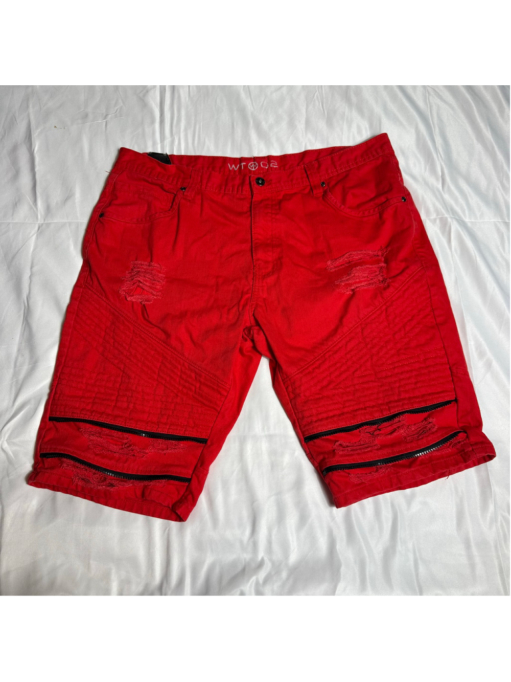 Men's WT02 Distressed Moto Shorts Red Black Size 38